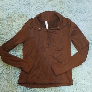Athleta Brown Long Sleeve Top